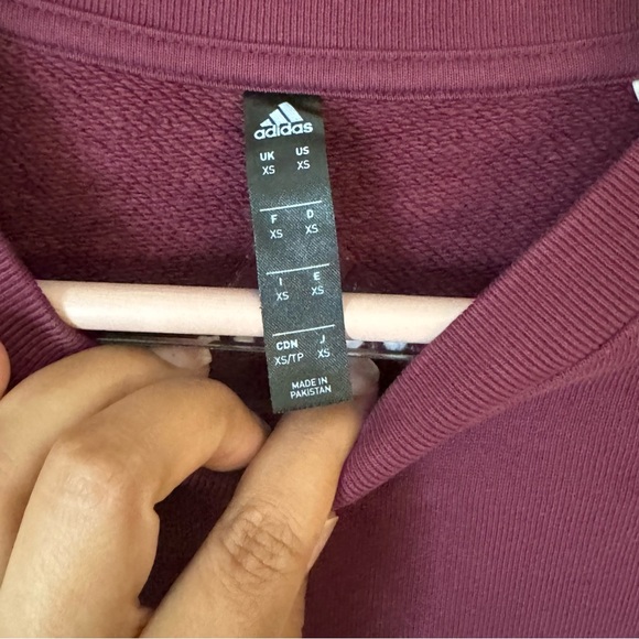 Peloton Adidas Men pullover sweatshirt
Size xs
In great condition - Picture 6 of 7